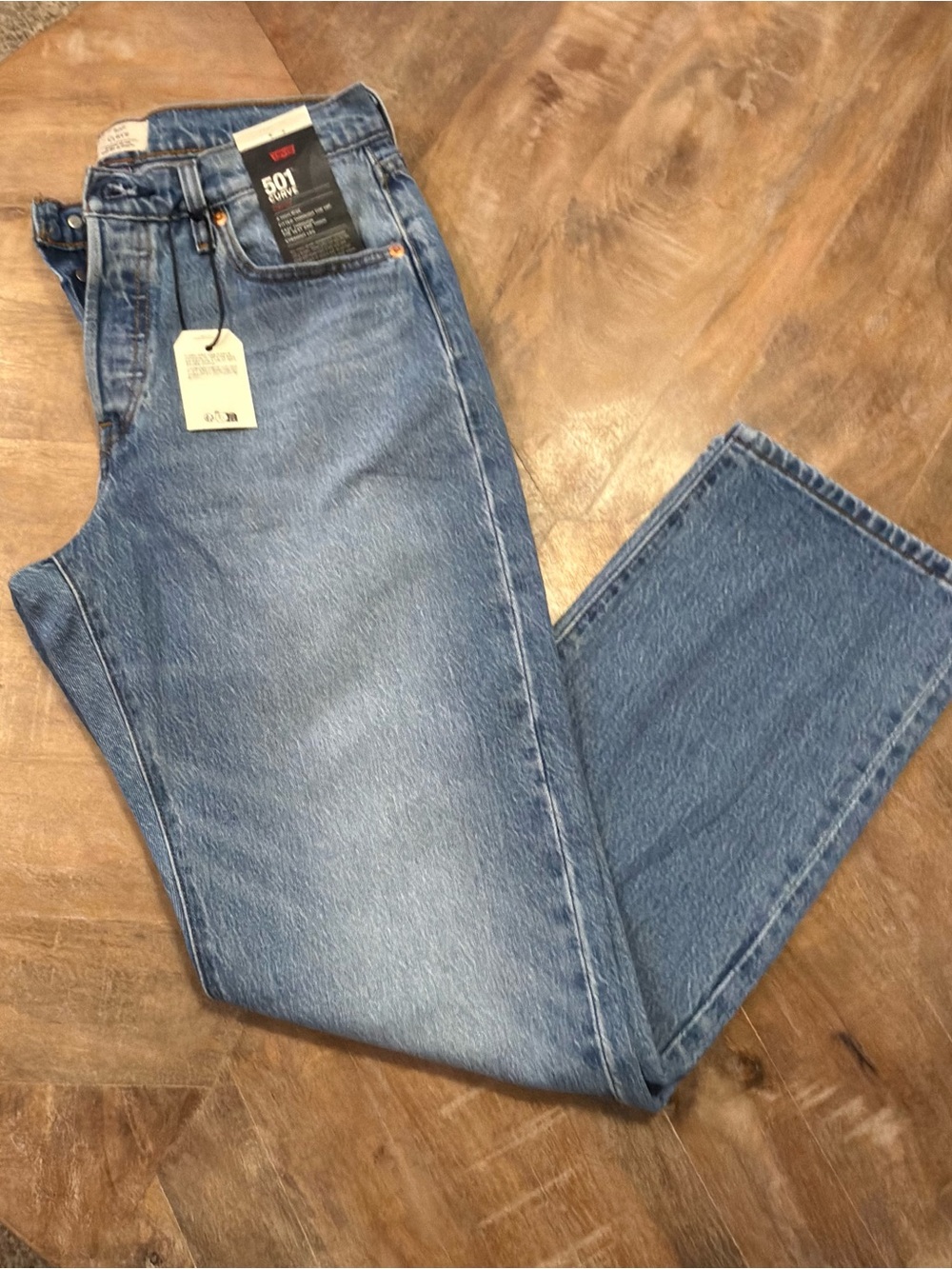 Levi’s 501 Curve Jenas